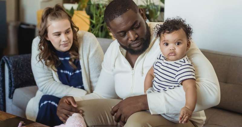 Family stability at risk when interracial parents cohabit, not marry