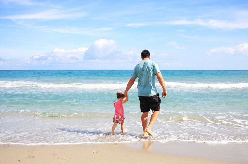 Ask the Pediatrician: Is it safe to travel over spring break this year? thumbnail