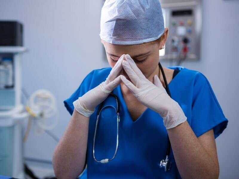 女性、工作文化是导致医生职业倦怠的最大原因