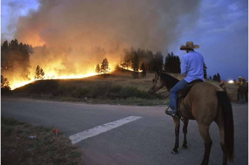 Fires charring range set up ranchers for hardship in US West