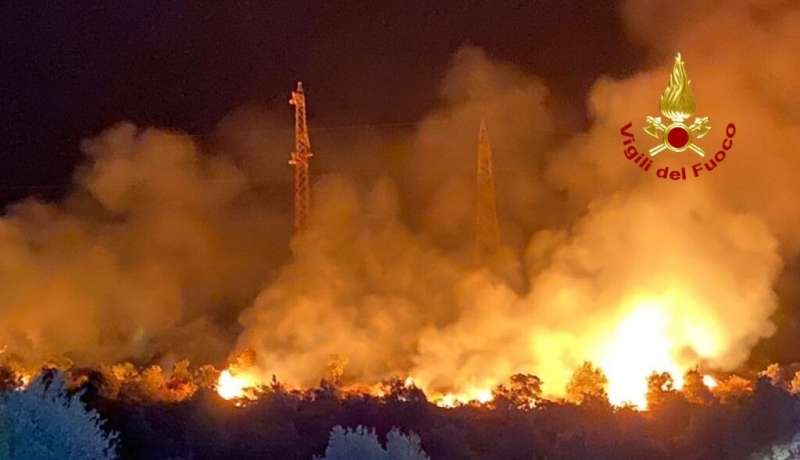 Fires raging in Italy have claimed a fifth death after Sicily recorded what is believed to be a new European temperature record