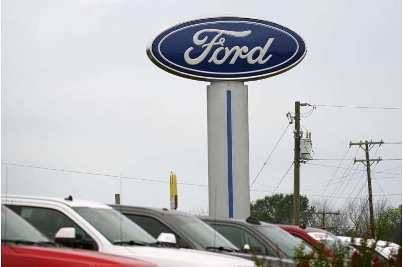 Ford invests in electric vehicle battery recycling company