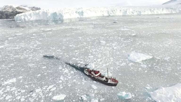 Increasing ocean temperature threatens Greenland's ice sheet