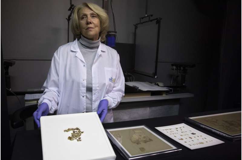 Israeli experts announce discovery of more Dead Sea scrolls