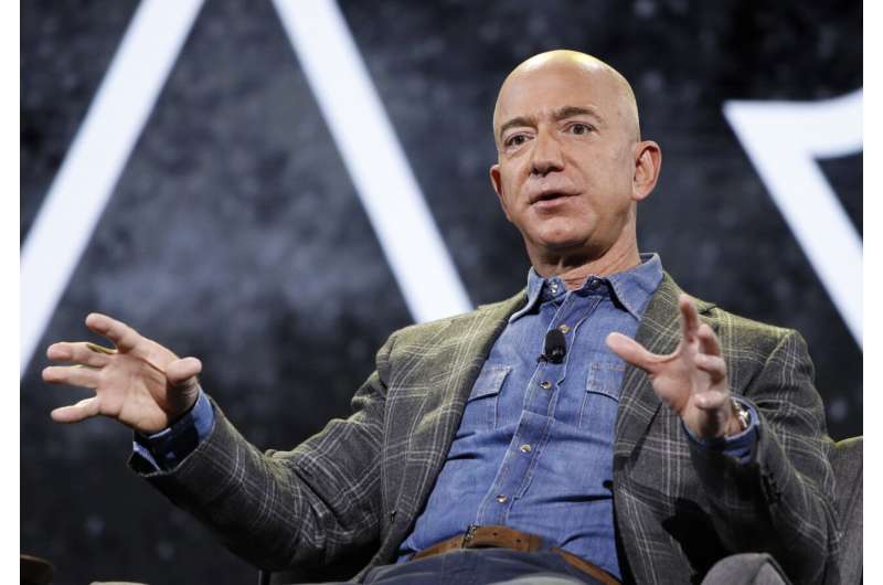 Jeff Bezos riding his own rocket in July, joining 1st crew