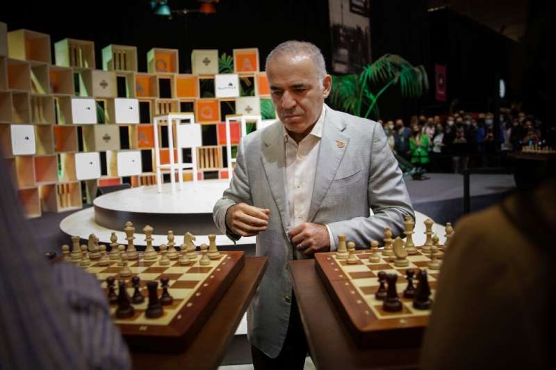 Kasparov took on 10 simultaneous opponents at the Web Summit and beat them all in 45 minutes
