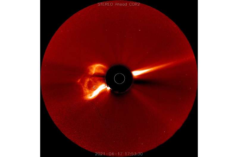 Mars-directed CME erupts from the sun