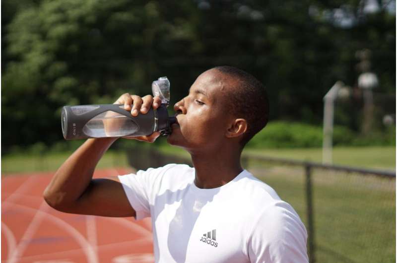 Muscle cramp? Drink electrolytes, not water