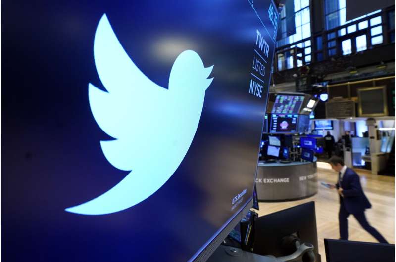 New Twitter CEO steps from behind the scenes to high profile