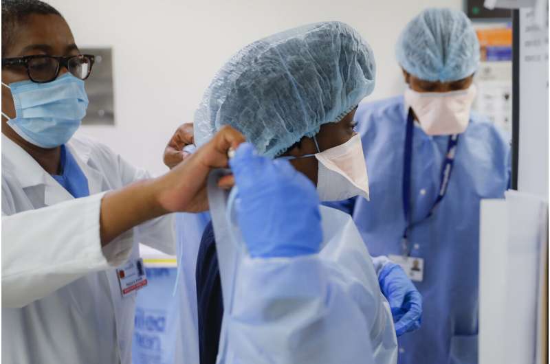NY hospitals fear staff shortage as vaccine deadline looms