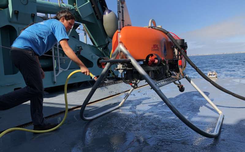 Robotic Navigation Tech Will Explore the Deep Ocean