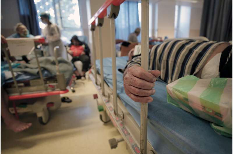 Romania, Bulgaria hit pandemic death highs amid vaccines lag