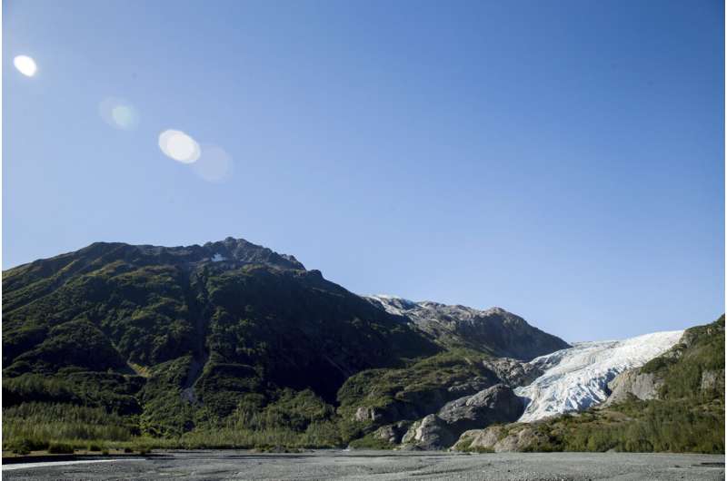 Satellites show world's glaciers melting faster than ever