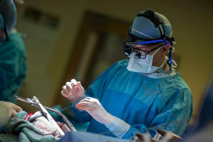 Simple surgery prevents strokes in heart patients