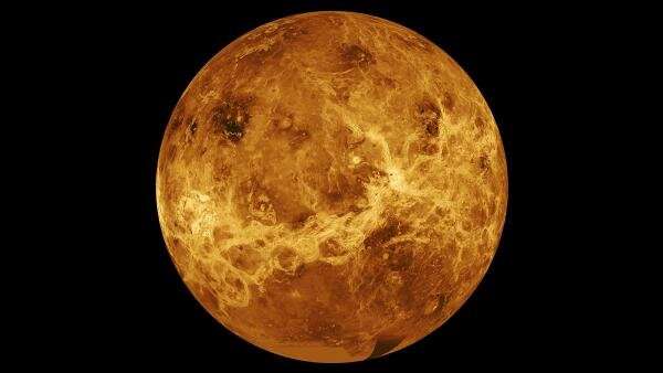 Six-Wavelength Spectroscopy Can Offer New Details of Surface of Venus