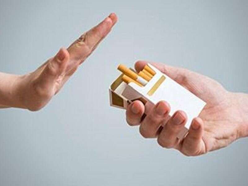 Smoking cessation after NSCLC diagnosis cuts mortality risk