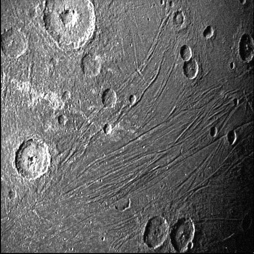 Spacecraft buzzes Jupiter's mega moon, 1st close-up in years