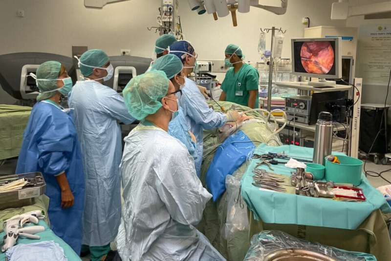 Stanford engineers develop algorithm to aid kidney transplant exchanges