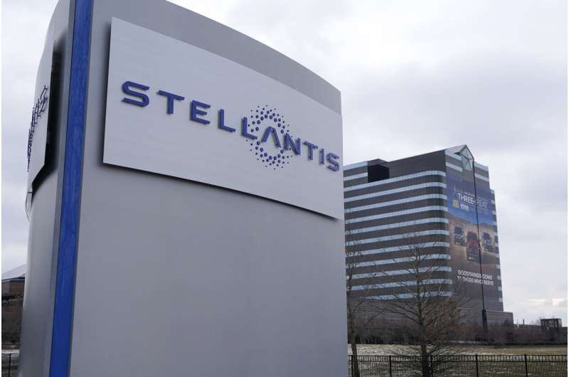 Stellantis CEO expects chip shortage to drag into next year