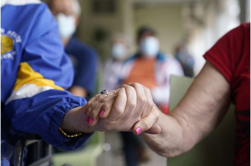 Study: In pandemic era, older adults isolated but resilient