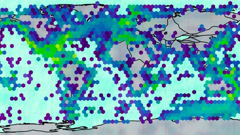 Temperature explains why aquatic life more diverse near equator
