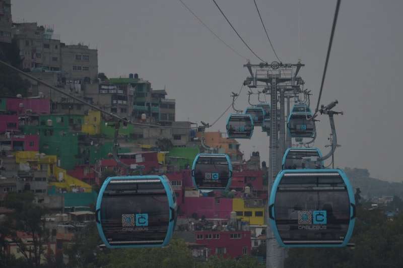The cable car can carry up to 5,000 people an hour between six stations, according to the mayor's office