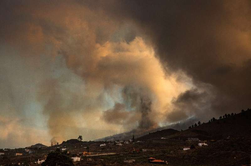 The Cumbre Vieja volcano sent huges plumes of thick black smoke into the sky after it erupted Sunday afternoon