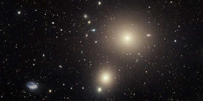 Telescope in Chile captures a doomed galaxy falling into the heart of the Fornax Cluster The-vctor-m-blanco-tel