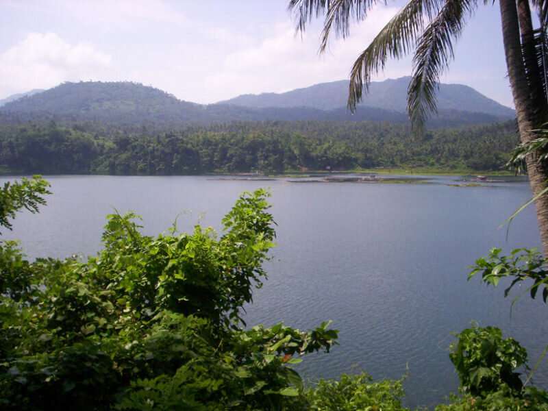 Tropical lakes may emit more methane