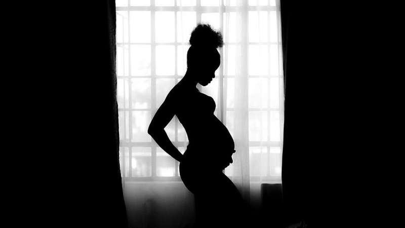 U.S.-born black women at higher risk of preeclampsia than foreign-born counterparts; race alone does not explain disparity