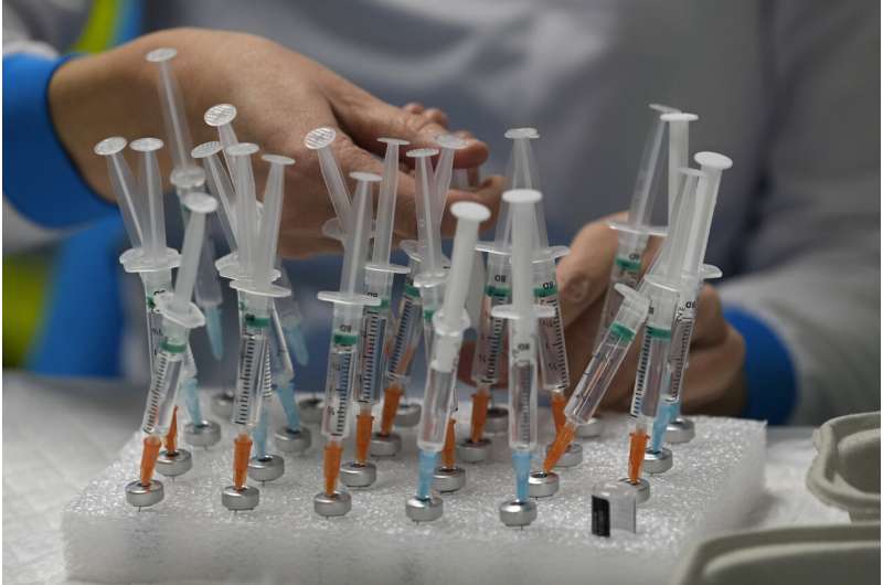 L'Espagne et le Portugal, champions des vaccins, se concentrent sur les quelques réticents