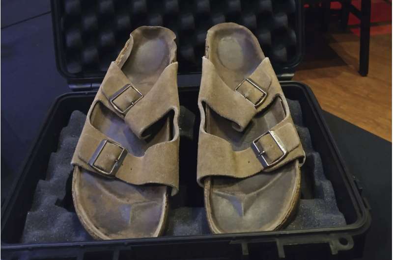 1970s sandals worn by Steve Jobs auctioned for $218K