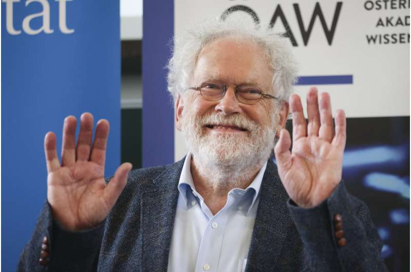 3 physicists share Nobel Prize for work on quantum science