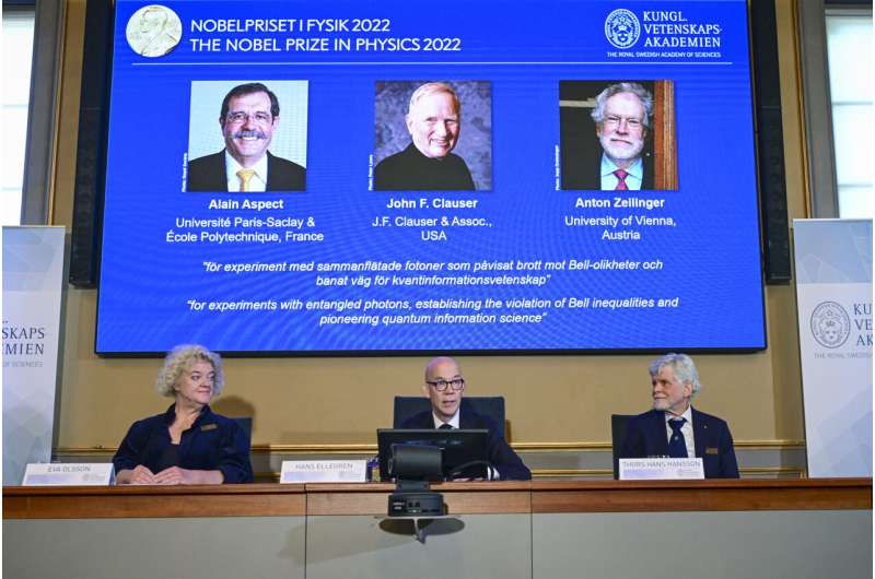 3 physicists share Nobel Prize for work on quantum science