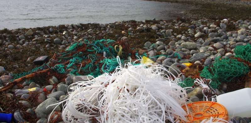 740,000 km of fishing line and 14 billion hooks lost at sea each year