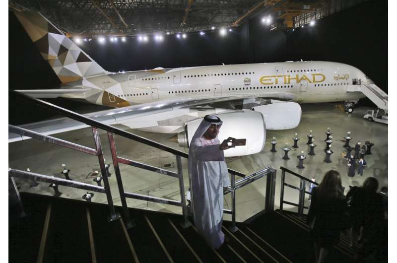 Abu Dhabi's Etihad carrier posts $476M loss amid pandemic