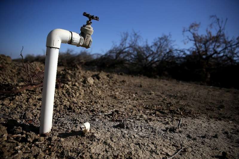 After three consecutive years of drought, the Los Angeles district of southern California has announced unprecedented water use 
