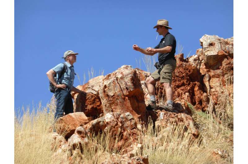 Ancient Pilbara rocks provide a glimpse into cradle of life on Earth