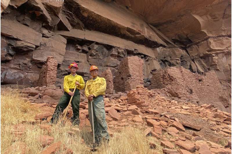 Arizona fires are sweeping away land rich in ancient sites and artifacts