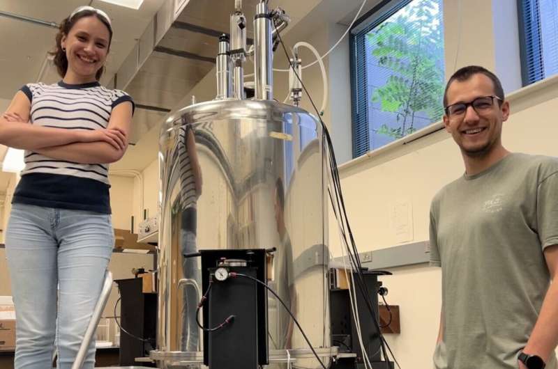Chemists design chemical probe for detecting minute temperature shifts in the body