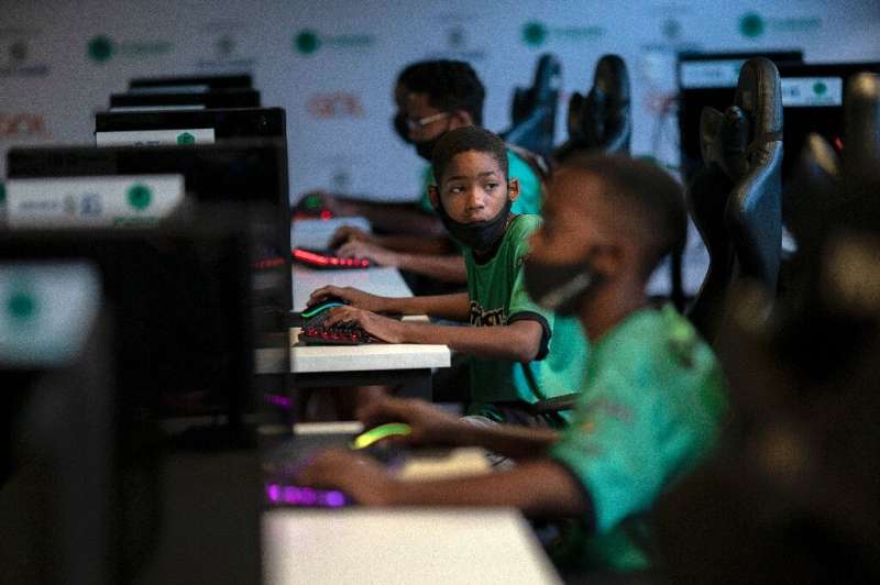Children play a video game called League of Legends in Rio de Janeiro, Brazil;  a new major US study published in JAMA Network Op