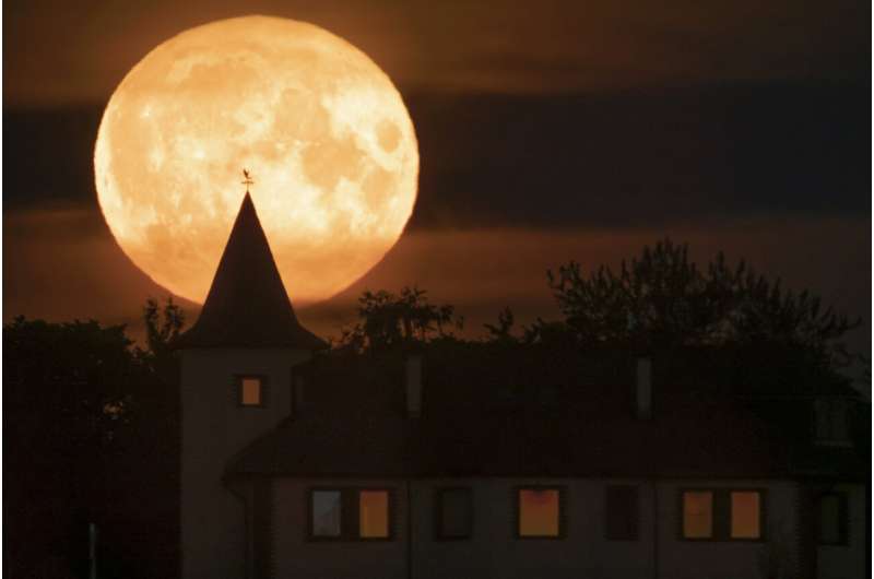 Did you see it? Supermoon graces skies worldwide