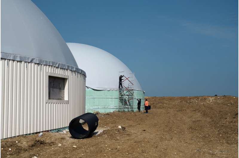 Los agricultores europeos generan biogás para compensar la energía rusa