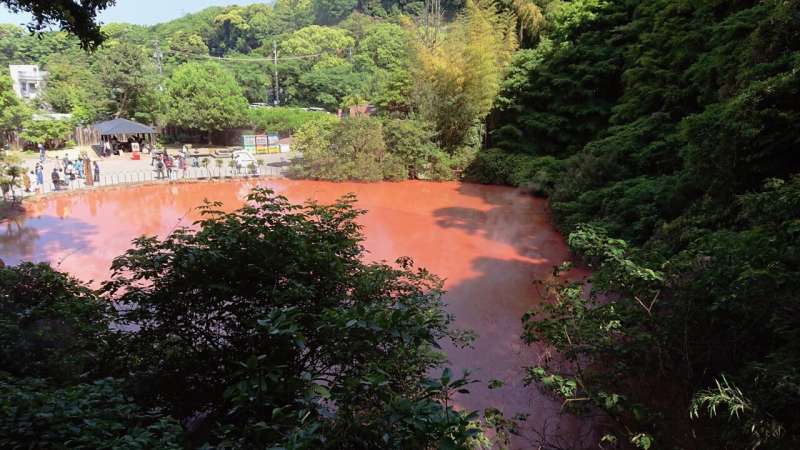 Evening hot spring soaks lower cases of hypertension in older Japanese adults