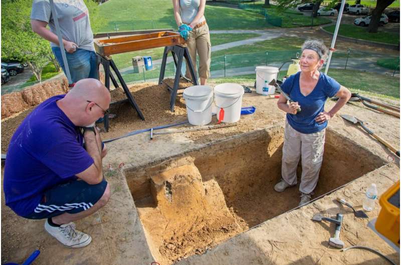 Focus on ancient campus mounds provides insight into Middle Archaic lifestyles