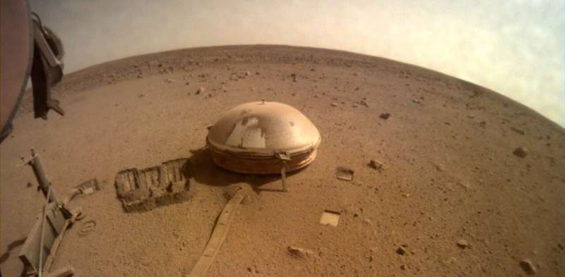 For the first time, robots on Mars found meteorite impact craters by sensing seismic shock waves