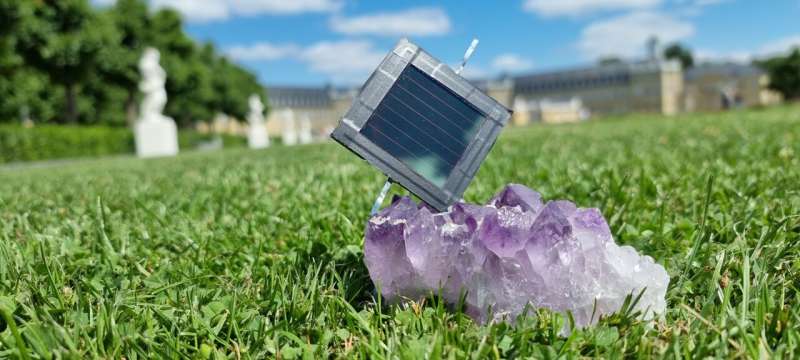 Fully scalable all-perovskite tandem solar modules