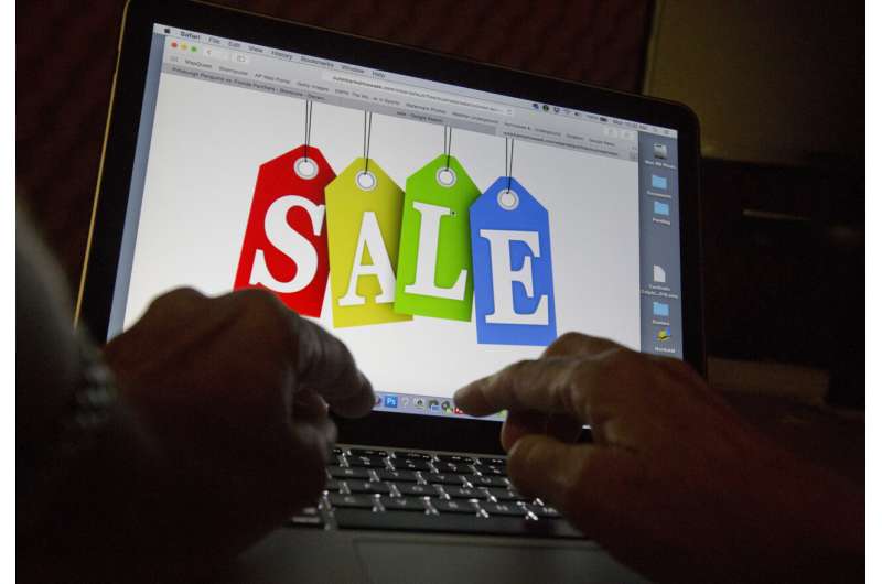 Funding bill targets online sites amid retail theft concerns