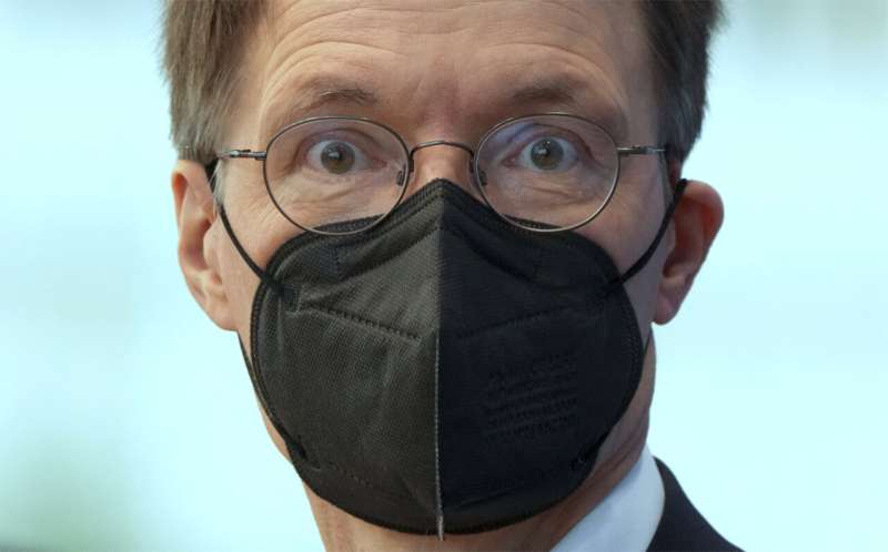 Germany plans to drop mask-wearing mandate on planes
