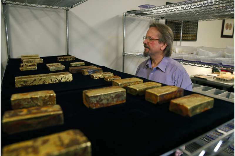 Gold Rush treasures from 1857 shipwreck up for Reno auction